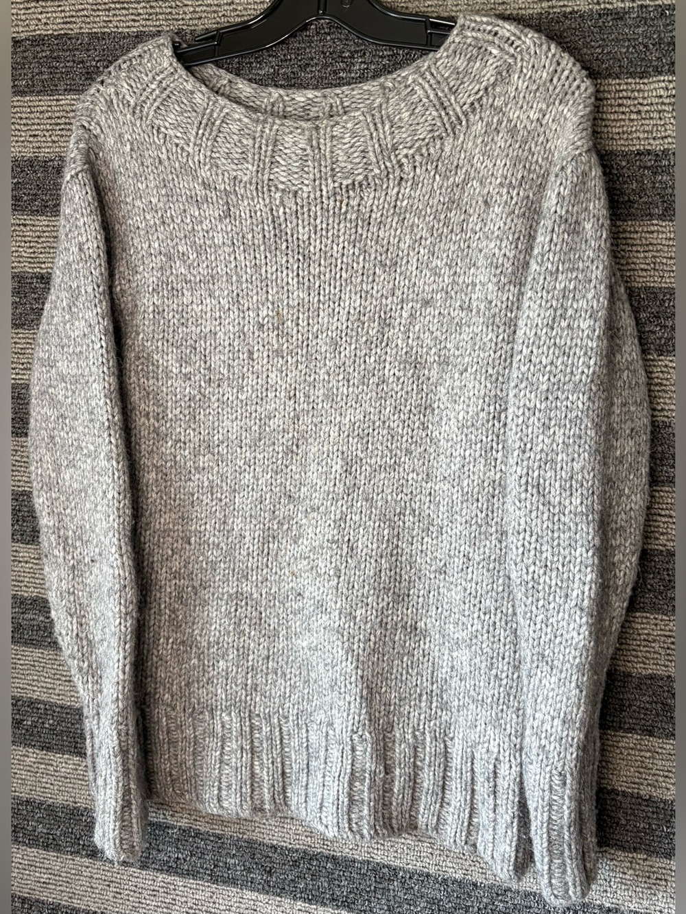 Aritzia Babaton Light Gray Marled Knit Merino Wool & Alpaca Sweater Small EUC